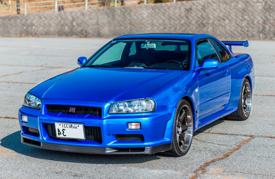 Замена аккумулятора Nissan Skyline