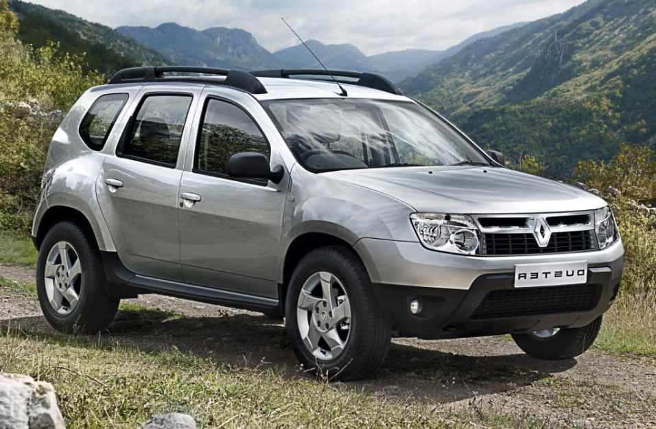 Замена аккумулятора Renault Duster
