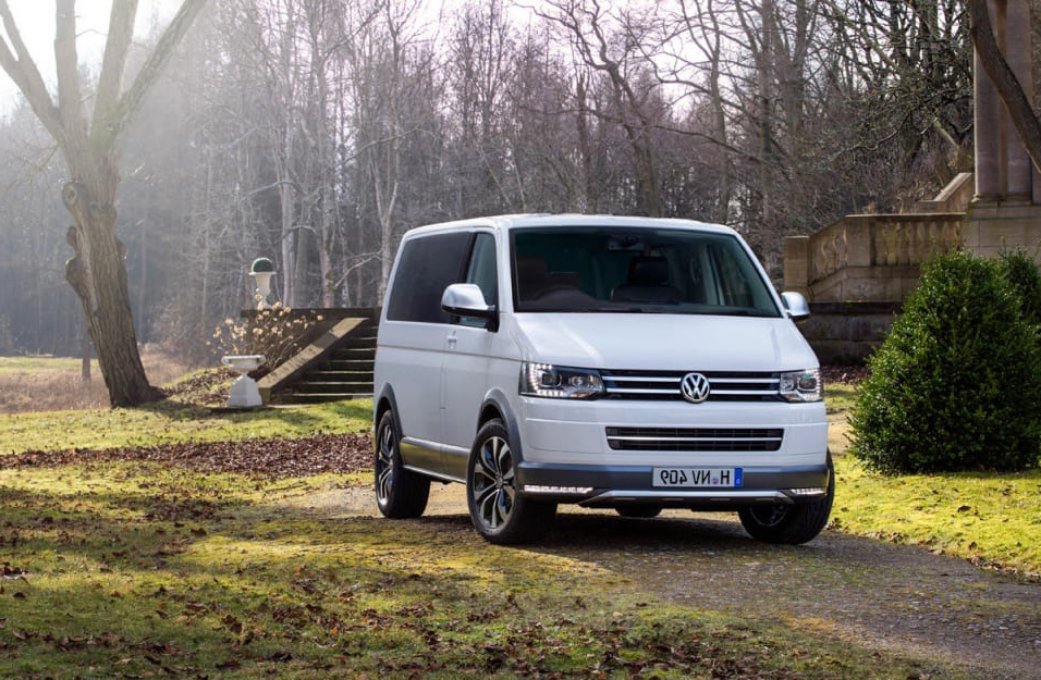 Замена аккумулятора Volkswagen Multivan